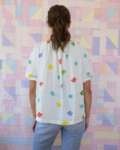 Load image into Gallery viewer, Belle Top - White Flowers