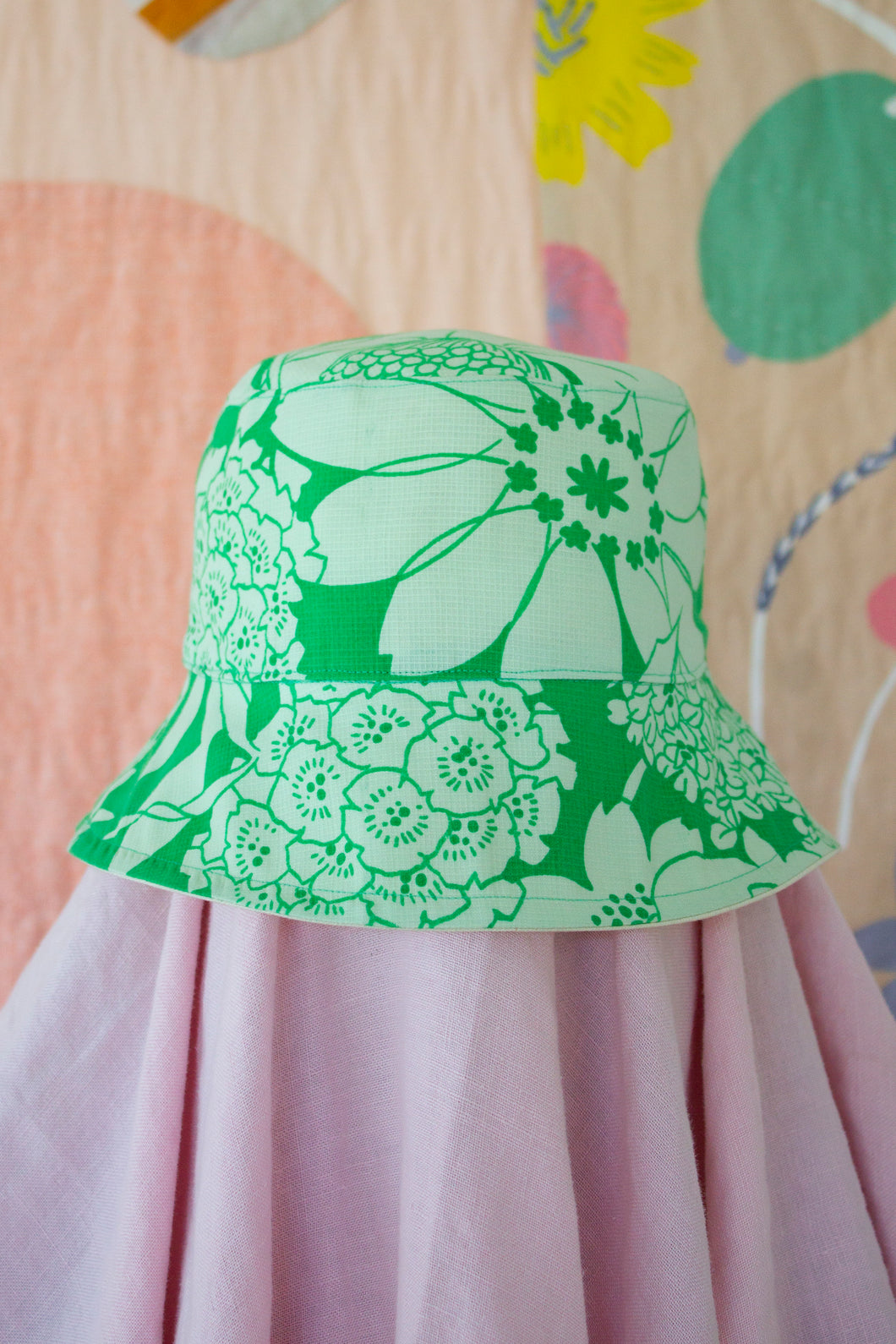 The Soft Bucket Hat - Green Floral